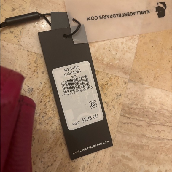 Purse - Picture 2 of 2